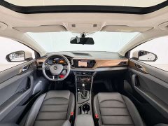 Volkswagen Touareg 2022 280TSI FWD Luxury Edition - ფოტო 19