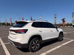 Volkswagen Taos 280TSI FWD Luxury Plus Advanced Edition - ფოტო 4