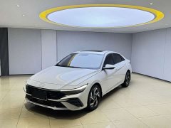 Hyundai Elantra 1.5L CVT Luxury - ფოტო 1
