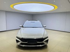 Hyundai Elantra 1.5L CVT Luxury - ფოტო 2