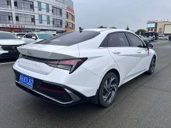 Hyundai Elantra 1.5L CVT GLX Elite - ფოტო 10