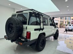 Prado (Import) LC76 2.8T Diesel - фото 12