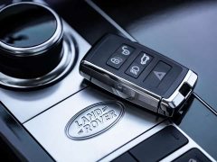 Land Rover Range Rover 3.0 L6 400PS Heritage Extended Wheelbase Classic Edition - ფოტო 8