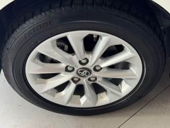 Toyota Corolla 2021 1.2T S-CVT Luxury - ფოტო 3
