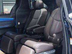 Toyota Grevias 2.5L Hybrid Flagship VIP Edition - ფოტო 13