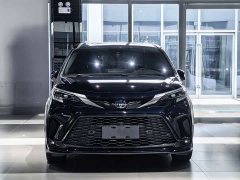 Toyota Grevias 2.5L Hybrid Flagship VIP Edition - ფოტო 2