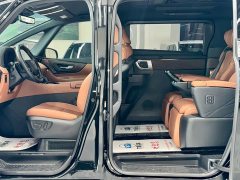 Toyota Vellfire 2024 Crown Hybrid 2.5L Executive Premier Edition - ფოტო 6