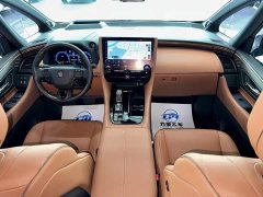 Toyota Vellfire 2024 Crown Hybrid 2.5L Executive Premier Edition - ფოტო 7