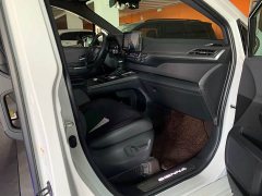 Toyota Sienna 2.5L Hybrid AWD Premium - ფოტო 10