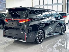 Toyota Vellfire 2024 Crown Hybrid 2.5L Executive Premier Edition - ფოტო 11