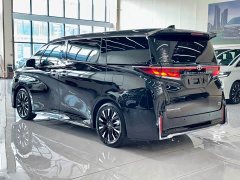 Toyota Vellfire 2024 Crown Hybrid 2.5L Executive Premier Edition - ფოტო 12