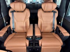 Toyota Vellfire 2024 Crown Hybrid 2.5L Executive Premier Edition - ფოტო 8