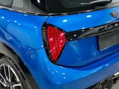 BMW MINI JCW JOHN COOPER WORKS - ფოტო 5