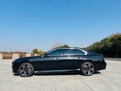 BMW i7 eDrive50L M Sport Luxury Package - ფოტო 3