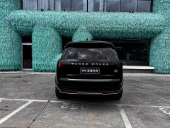 Land Rover Range Rover 3.0 L6 400PS Extended Wheelbase 7-Seater - ფოტო 9