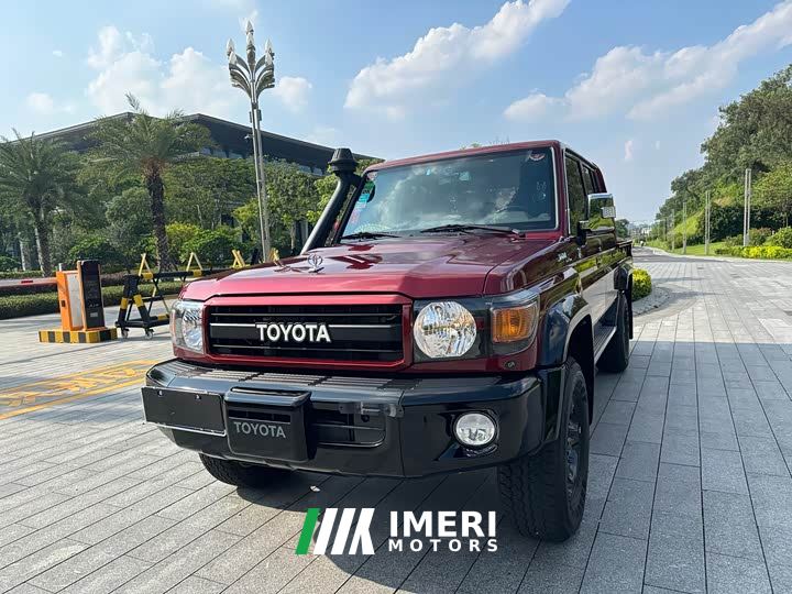 Toyota Land Cruiser (Imported) LC79 4.0L Manual