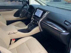 Toyota Alphard 2021 Hybrid 2.5L Premium Edition - ფოტო 8