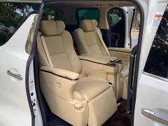 Toyota Alphard 2021 Hybrid 2.5L Premium Edition - ფოტო 9