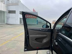 Volkswagen Viloran 380TSI Prestige - ფოტო 9