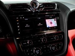 Bentley Bentayga Plug-in Hybrid 3.0T PHEV - ფოტო 14
