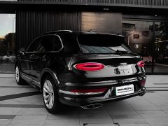Bentley Bentayga Plug-in Hybrid 3.0T PHEV - ფოტო 3