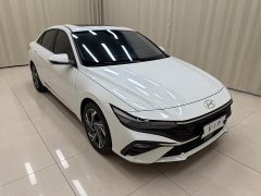 Hyundai Elantra 2023 1.5L CVT GLX Elite - ფოტო 3