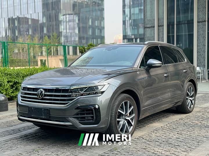 Volkswagen Touareg 3.0TSI Ruixiang Classic Sport Package