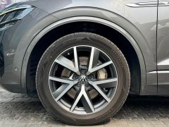 Volkswagen Touareg 3.0TSI Ruixiang Classic Sport Package - ფოტო 8