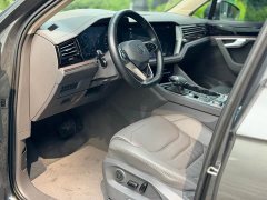 Volkswagen Touareg 3.0TSI Ruixiang Classic Sport Package - ფოტო 9
