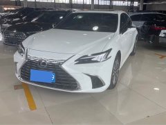 Lexus ES 2025 200 Premium Edition - ფოტო 1