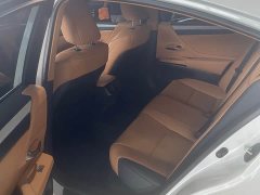 Lexus ES 2025 200 Premium Edition - ფოტო 8