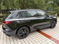 Volkswagen Touareg 3.0TSI Sharp Enjoyment Edition Jet Black Sport Package - ფოტო 12