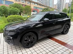 Volkswagen Touareg 3.0TSI Sharp Enjoyment Edition Jet Black Sport Package - ფოტო 5