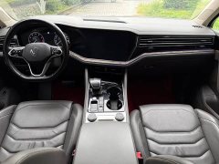 Volkswagen Touareg 3.0TSI Sharp Enjoyment Edition Jet Black Sport Package - ფოტო 9