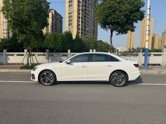 Audi A4L 40 TFSI Fashion Dynamic - ფოტო 9