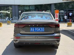 Geely Emgrand 4th Generation 1.5L CVT Luxury - ფოტო 4