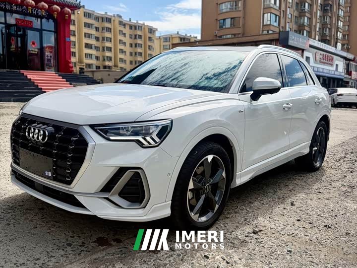 Audi Q3 35 TFSI Sport Dynamic Edition 1.4T