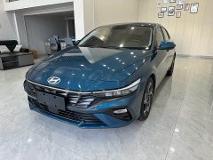 Hyundai Elantra 2022 1.5L CVT GLX Elite - ფოტო 1