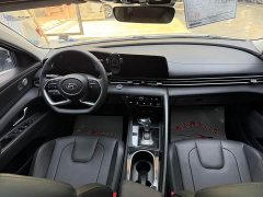 Hyundai Elantra 2022 1.5L CVT Luxury - ფოტო 11