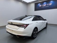 Hyundai Elantra 2022 1.5L CVT Luxury - ფოტო 6