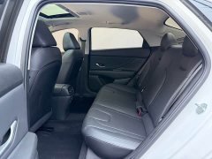 Hyundai Elantra 2022 1.5L CVT Luxury - ფოტო 9