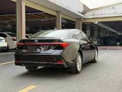 Toyota Avalon Hybrid 2.5L XLE Premium - ფოტო 7