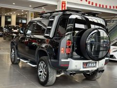 Land Rover Defender 2023 110 3.0T P400 Dark Edition - ფოტო 6
