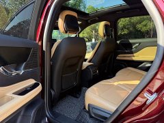 Lincoln Explorer 2.0T Two-Wheel Drive Elite - ფოტო 8