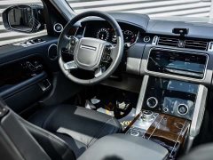Land Rover Range Rover 3.0 L6 400PS Heritage Extended Wheelbase Classic Edition - ფოტო 7
