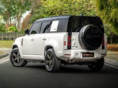 Land Rover Defender 110 P400 X-DYNAMIC HSE - ფოტო 5
