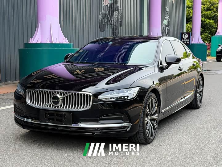 Volvo S90 B5 Smart Luxury Edition - ავტომობილი ჩინეთიდან