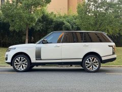 Land Rover Range Rover 3.0 L6 Heritage Extended Wheelbase Classic Edition - ფოტო 3