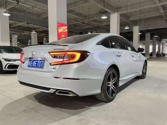Honda Accord 260TURBO Phantom Night Premium Edition - ფოტო 9