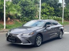 Lexus ES 200 Premium Edition - ფოტო 1